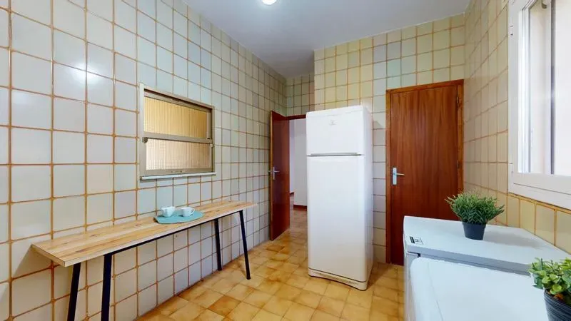 Chalet en Aledo con parcela de 1.000 m² y planta inferior diáfana de 120 m²