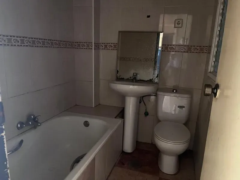 Piso de 4 dormitorios junto a Plaza del Carmen y Estación de Renfe 0% HONORARIOS AGENCIA
